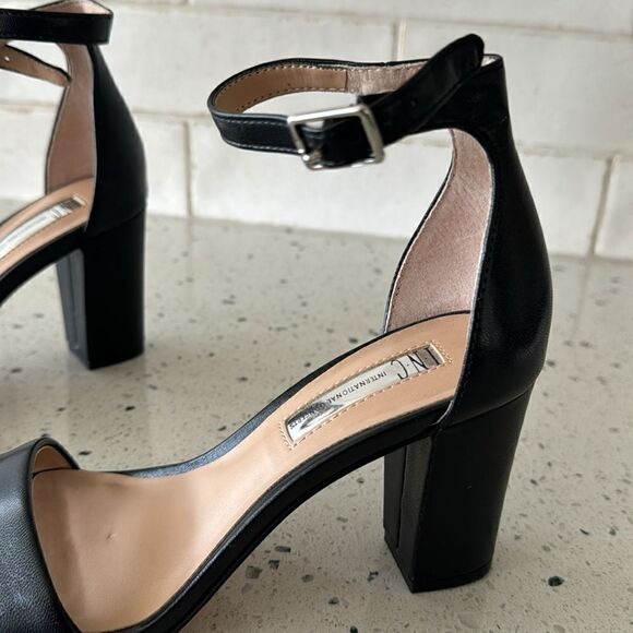 INC International Concepts Women’s Kivah Black Open Toe Sandals Block Heel 5.5M - Picture 10 of 12